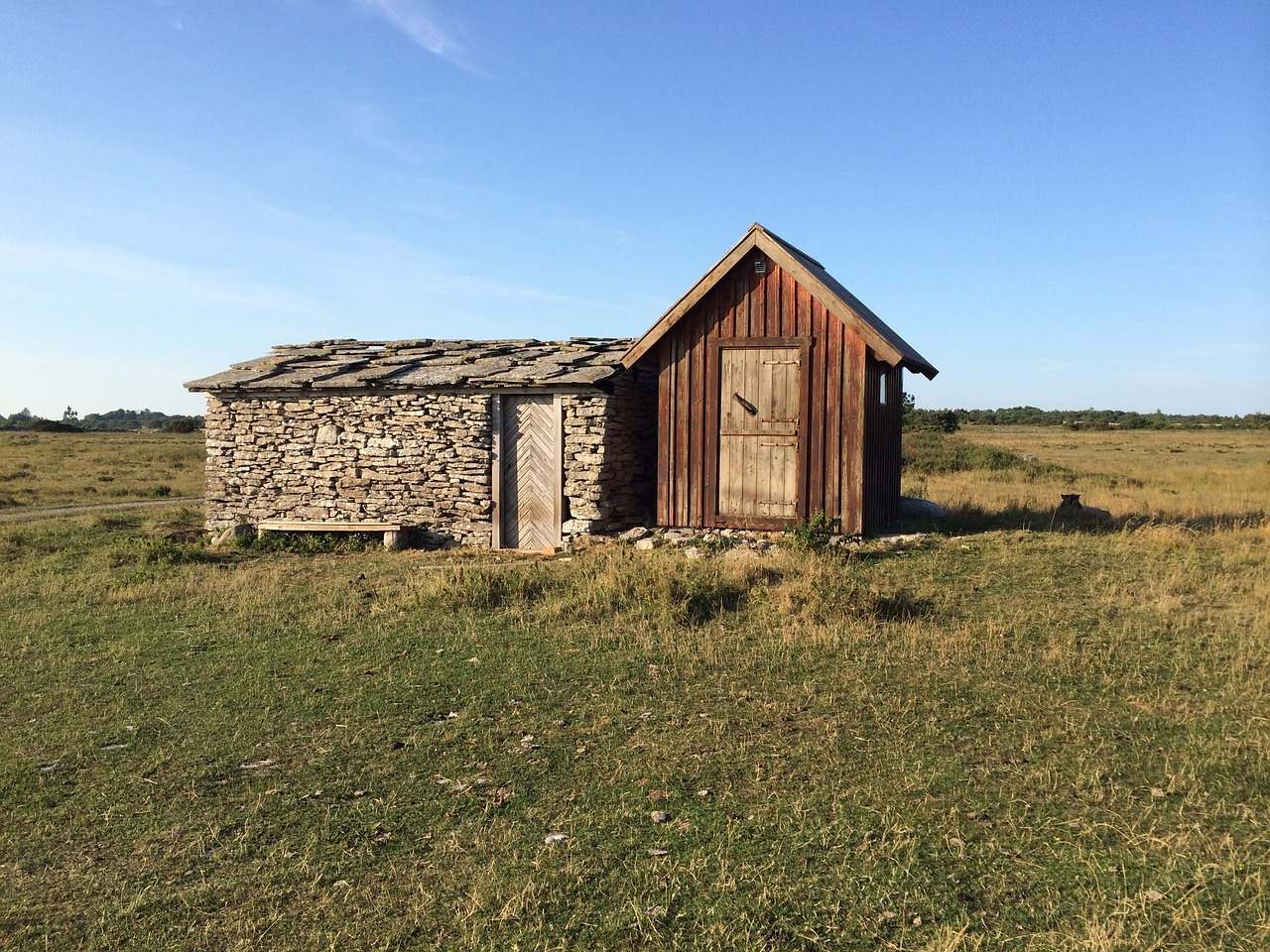 hut