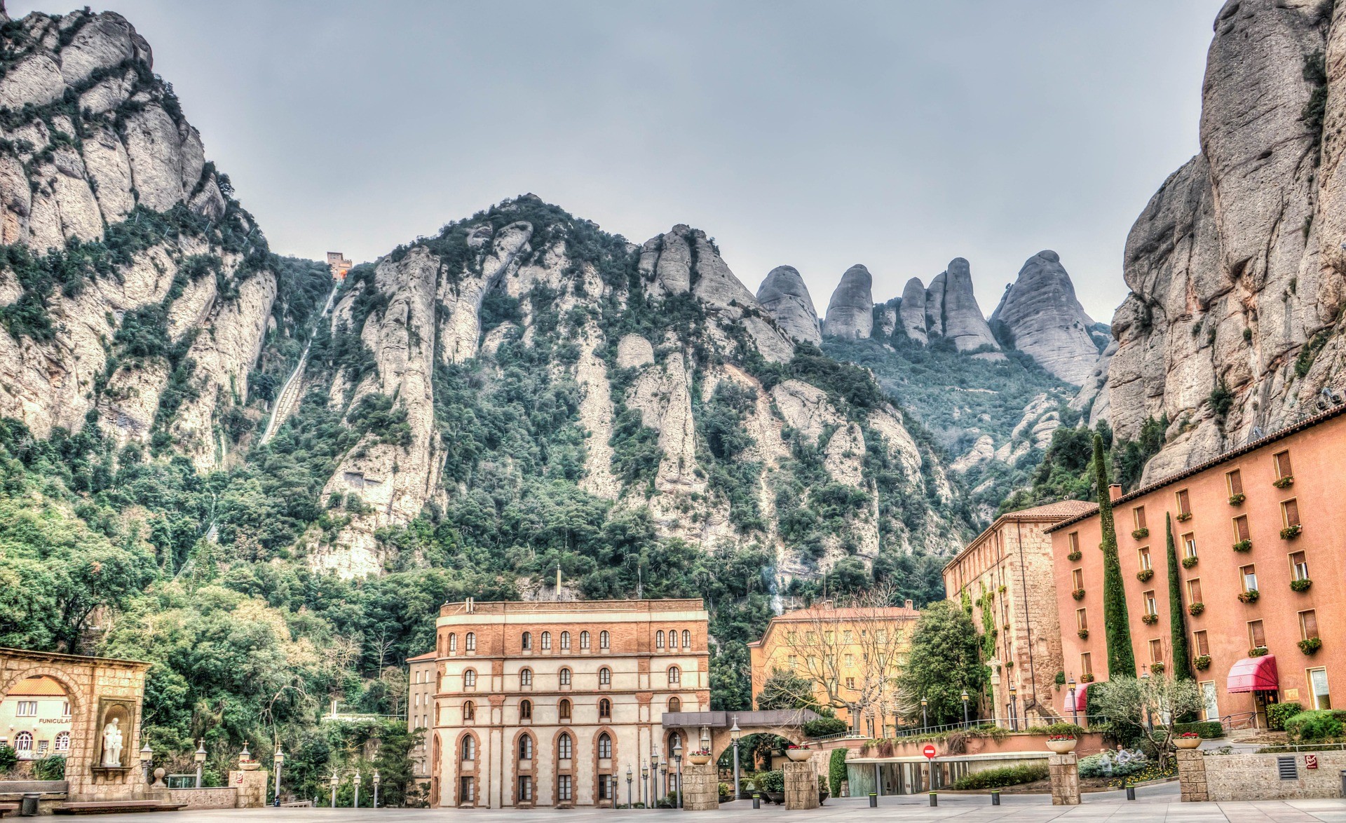 montserrat